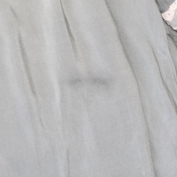 Kori America Green Bell Sleeve Lace Crochet Details Size L Asymmetrical Boho - Picture 9 of 10